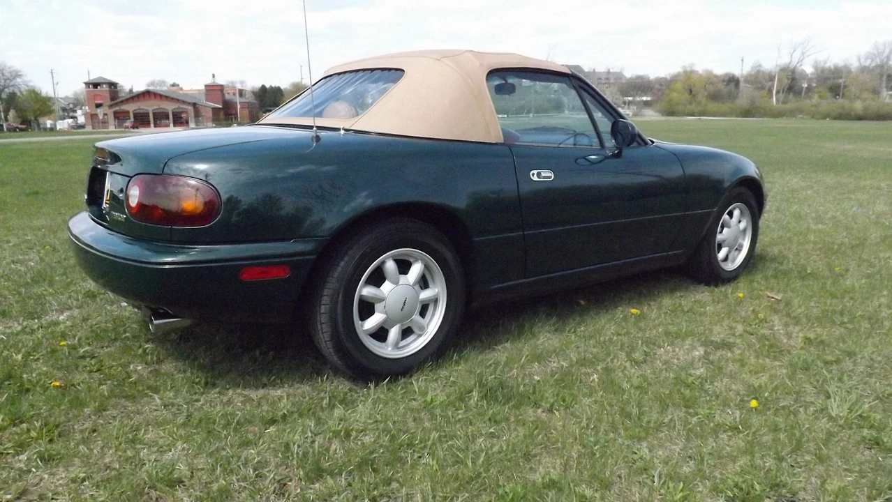 1991 Mazda NA MX-5 Miata - Image 22 of 31