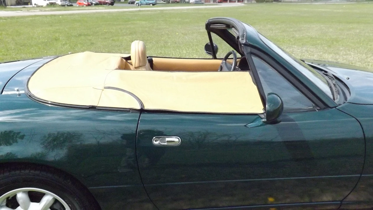 1991 Mazda NA MX-5 Miata - Image 30 of 31