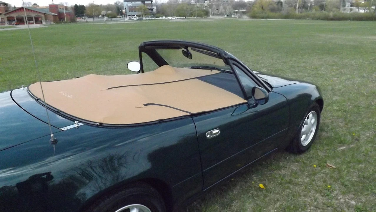 1991 Mazda NA MX-5 Miata - Image 28 of 31