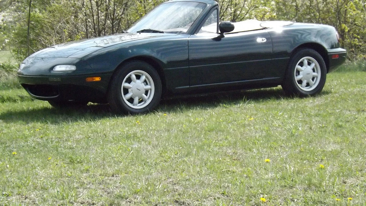 1991 Mazda NA MX-5 Miata - Image 8 of 31
