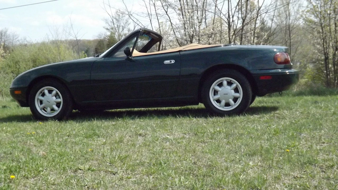 1991 Mazda NA MX-5 Miata - Image 11 of 31