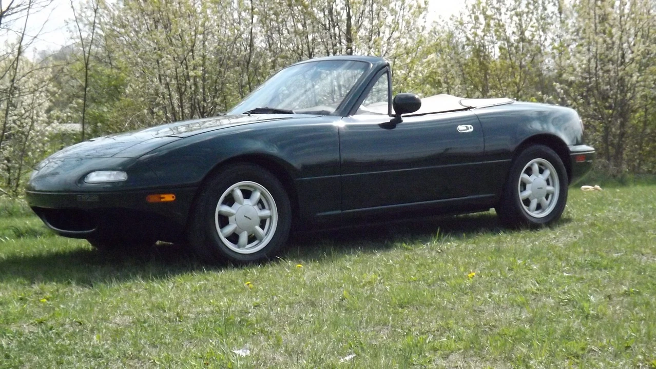 1991 Mazda NA MX-5 Miata - Image 6 of 31