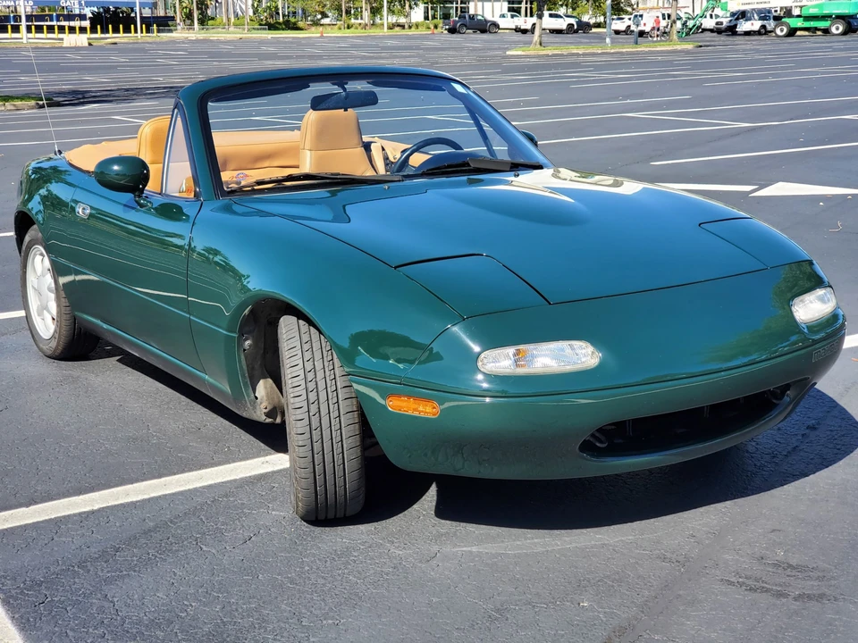 1991 Mazda NA MX-5 Miata - Image 2 of 31