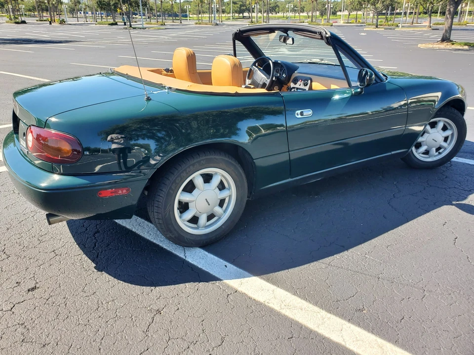 1991 Mazda NA MX-5 Miata - Image 14 of 31