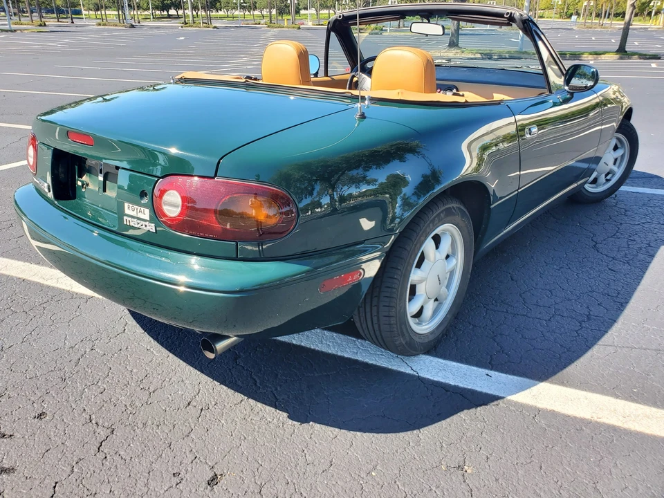 1991 Mazda NA MX-5 Miata - Image 17 of 31