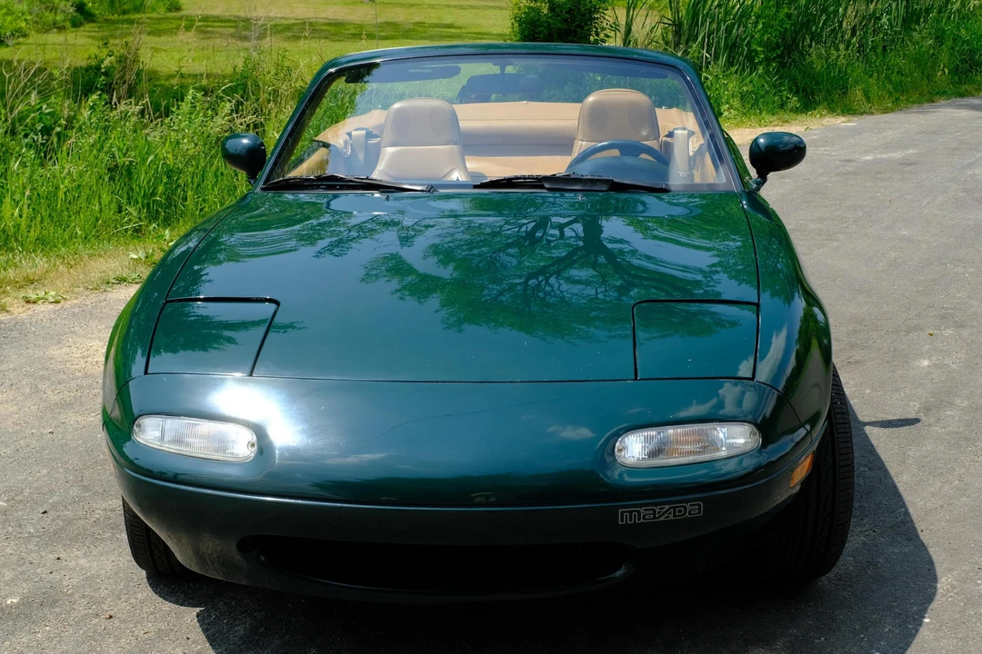 1991 Mazda NA MX-5 Miata - Image 2 of 5