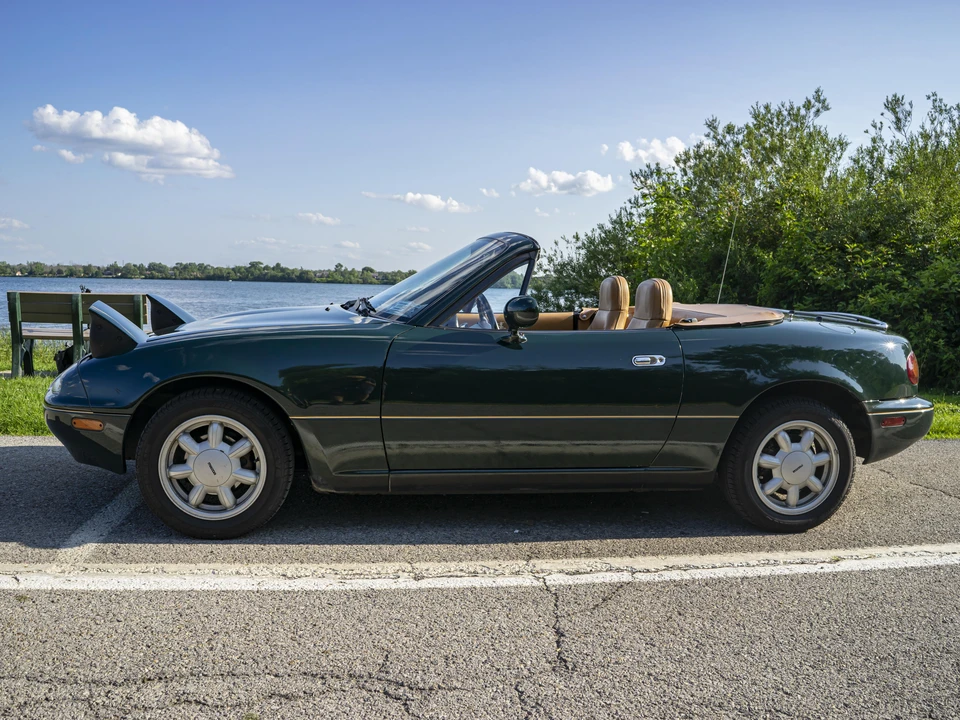 1991 Mazda NA MX-5 Miata - Image 24 of 31