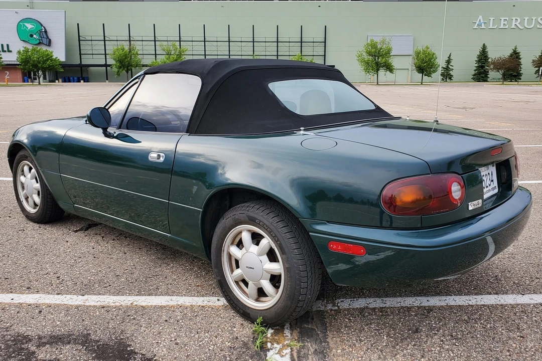 1991 Mazda NA MX-5 Miata - Image 16 of 31