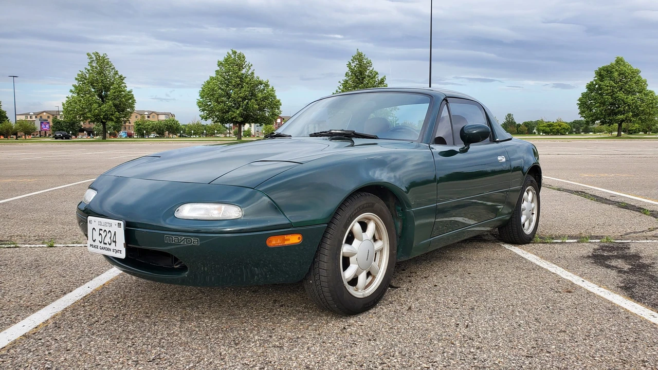 1991 Mazda NA MX-5 Miata - Image 3 of 31