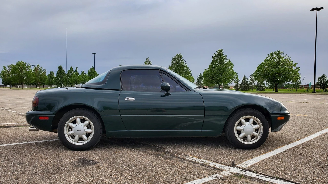 1991 Mazda NA MX-5 Miata - Image 11 of 31