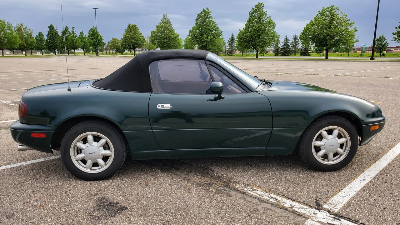 1991 Mazda NA MX-5 Miata - Image 21 of 31