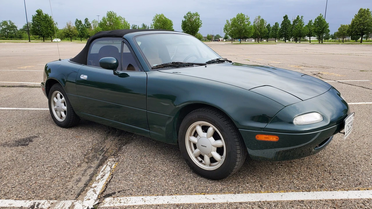 1991 Mazda NA MX-5 Miata - Image 22 of 31