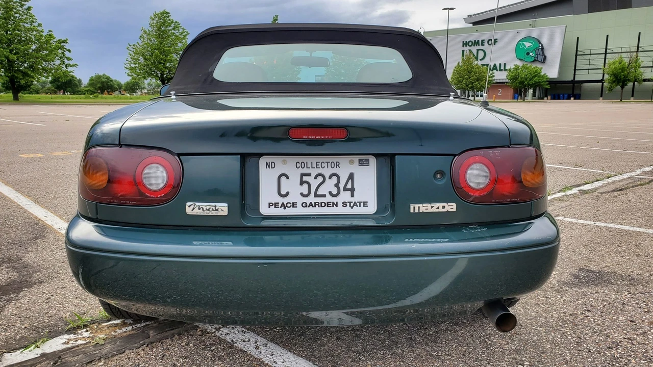 1991 Mazda NA MX-5 Miata - Image 19 of 31