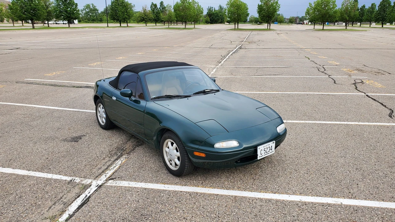 1991 Mazda NA MX-5 Miata - Image 23 of 31