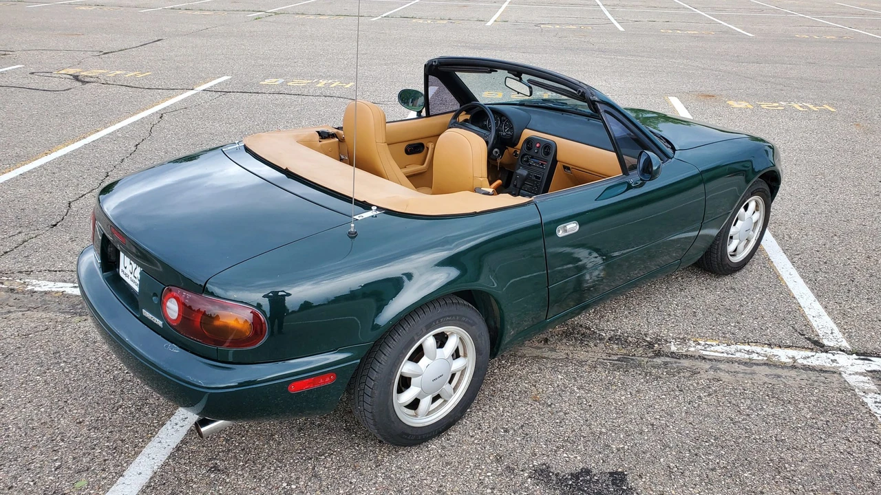 1991 Mazda NA MX-5 Miata - Image 29 of 31