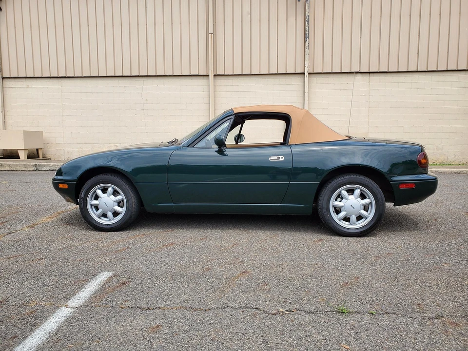 1991 Mazda NA MX-5 Miata - Image 4 of 31