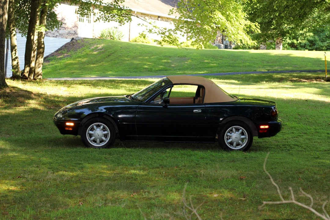1991 Mazda NA MX-5 Miata - Image 17 of 31