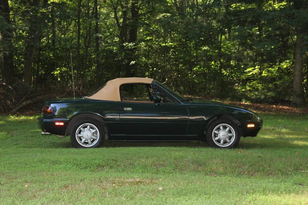 1991 Mazda NA MX-5 Miata - Image 21 of 31