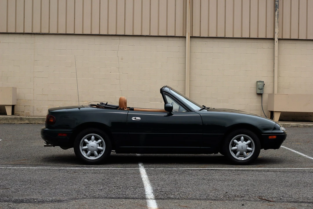 1991 Mazda NA MX-5 Miata - Image 26 of 31
