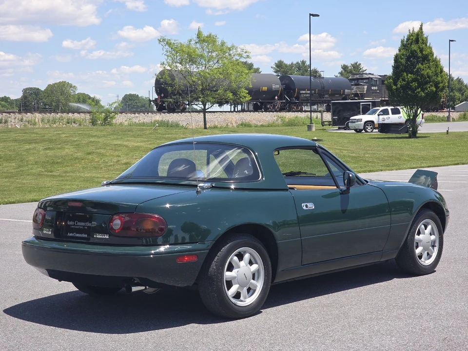 1991 Mazda NA MX-5 Miata - Image 8 of 31