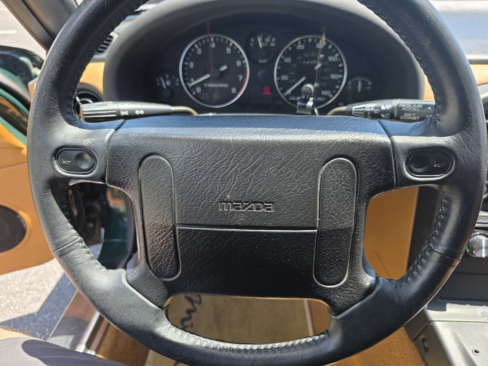 1991 Mazda NA MX-5 Miata - Image 21 of 31