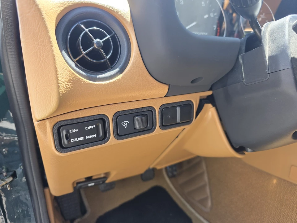 1991 Mazda NA MX-5 Miata - Image 18 of 31