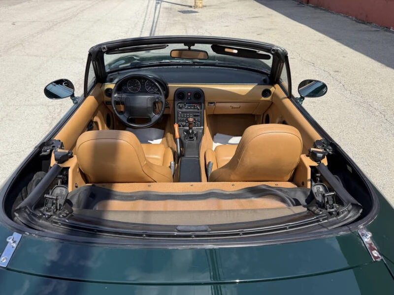 1991 Mazda NA MX-5 Miata - Image 28 of 31