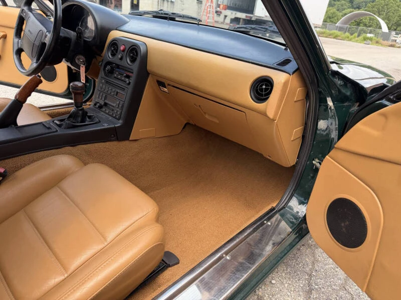 1991 Mazda NA MX-5 Miata - Image 11 of 31