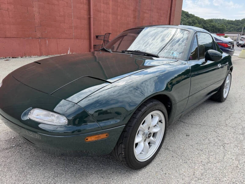 1991 Mazda NA MX-5 Miata - Image 2 of 31