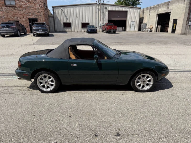1991 Mazda NA MX-5 Miata - Image 24 of 31