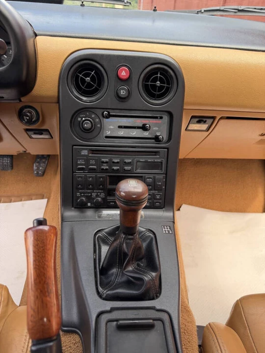 1991 Mazda NA MX-5 Miata - Image 16 of 31