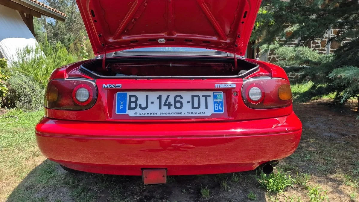 1991 Mazda NA MX-5 Miata - Image 24 of 30