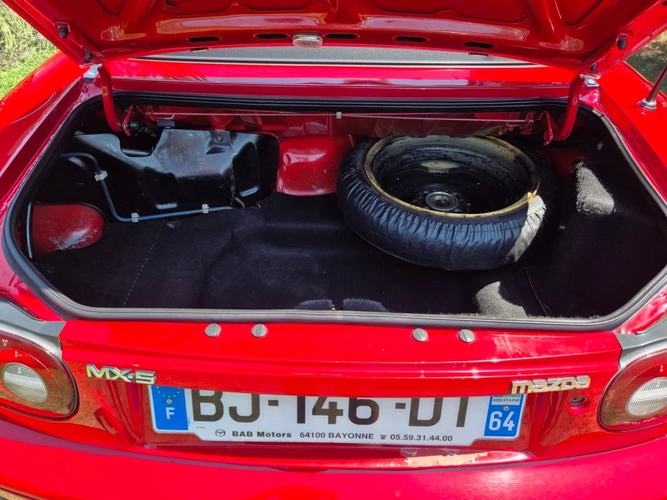 1991 Mazda NA MX-5 Miata - Image 22 of 30