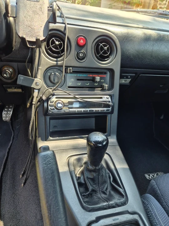 1991 Mazda NA MX-5 Miata - Image 8 of 30