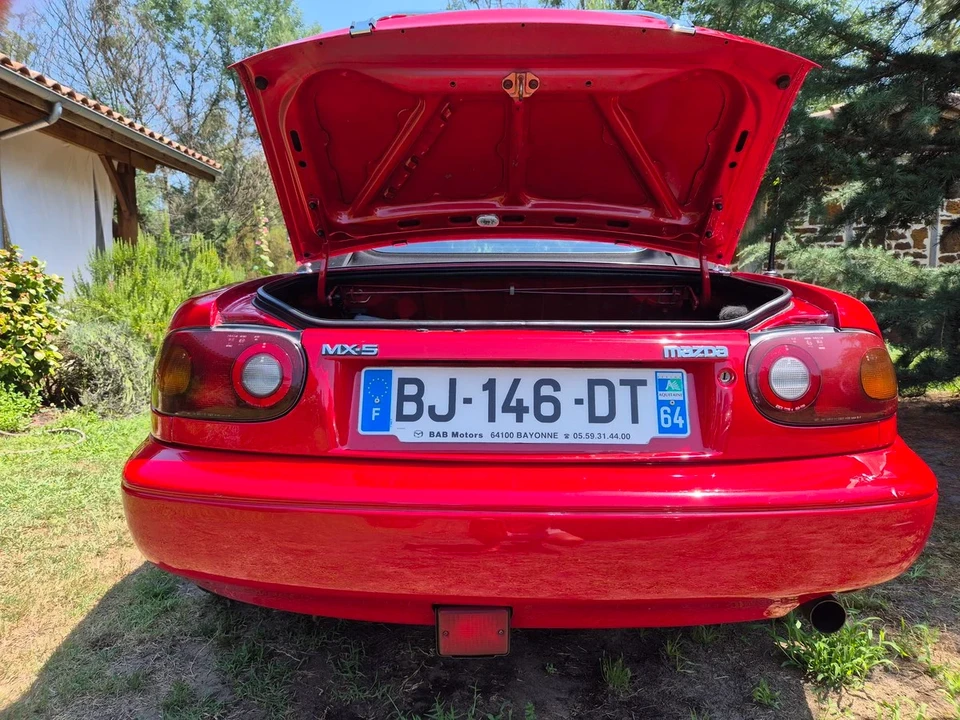 1991 Mazda NA MX-5 Miata - Image 25 of 30