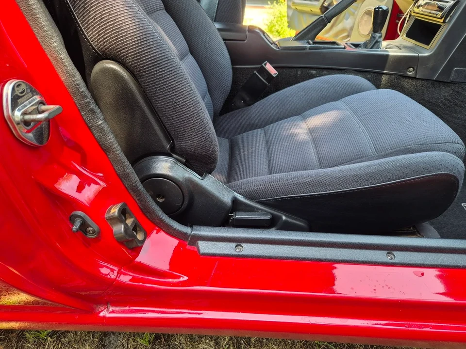 1991 Mazda NA MX-5 Miata - Image 16 of 30