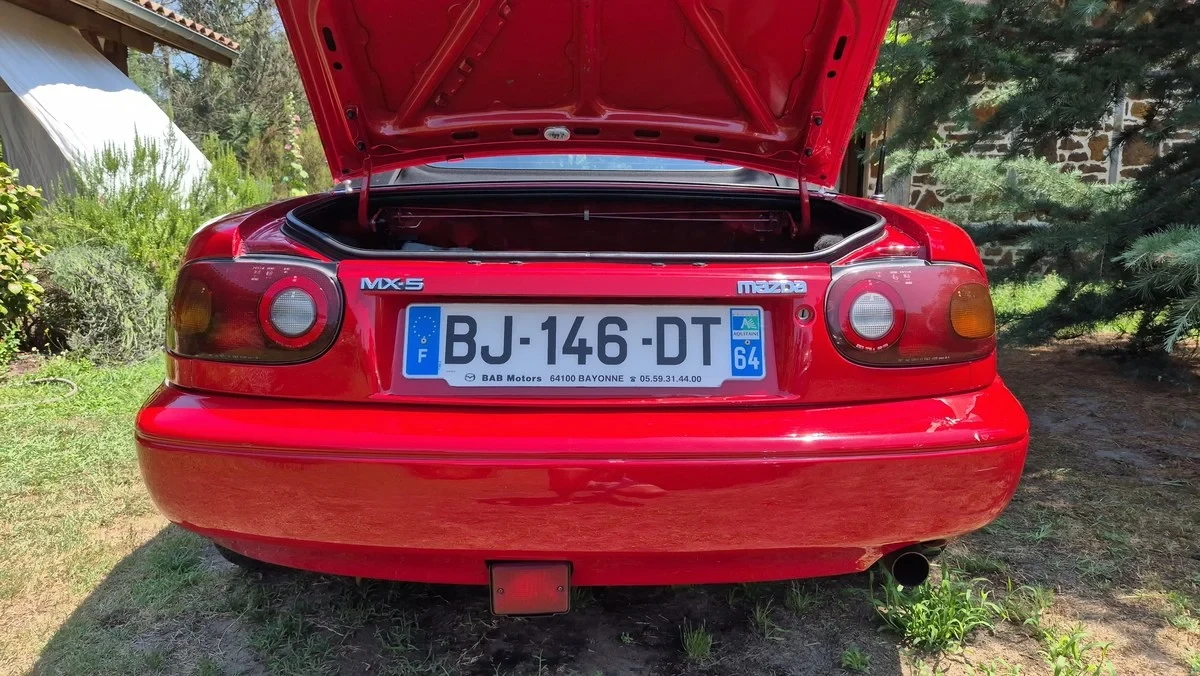 1991 Mazda NA MX-5 Miata - Image 23 of 30