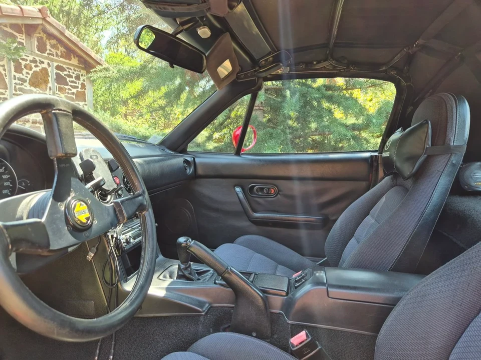 1991 Mazda NA MX-5 Miata - Image 5 of 30