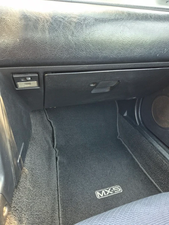1991 Mazda NA MX-5 Miata - Image 9 of 30