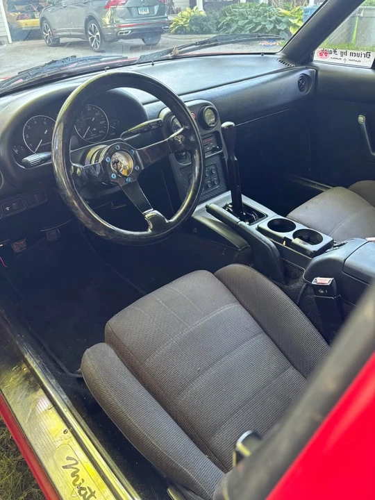 1991 Mazda NA MX-5 Miata - Image 6 of 19