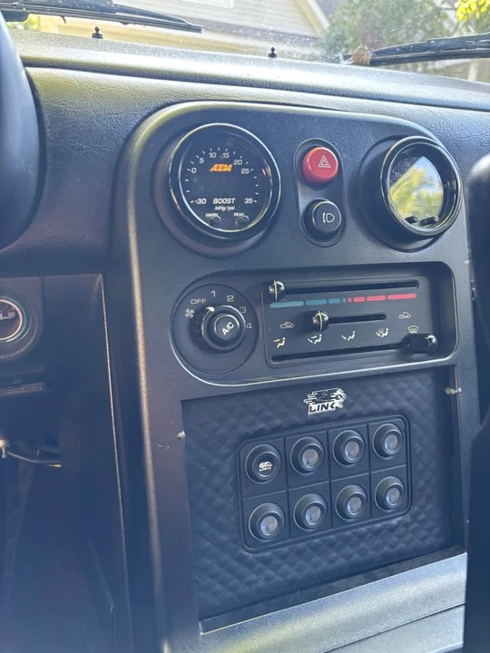 1991 Mazda NA MX-5 Miata - Image 11 of 19