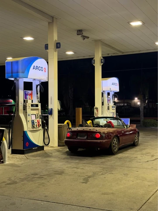 1991 Mazda NA MX-5 Miata - Image 3 of 9