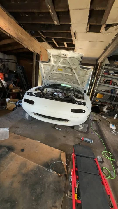 1991 Mazda NA MX-5 Miata - Image 5 of 7