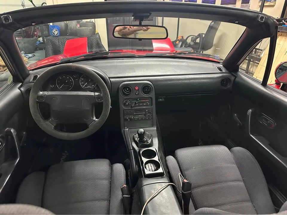 1991 Mazda NA MX-5 Miata - Image 5 of 10