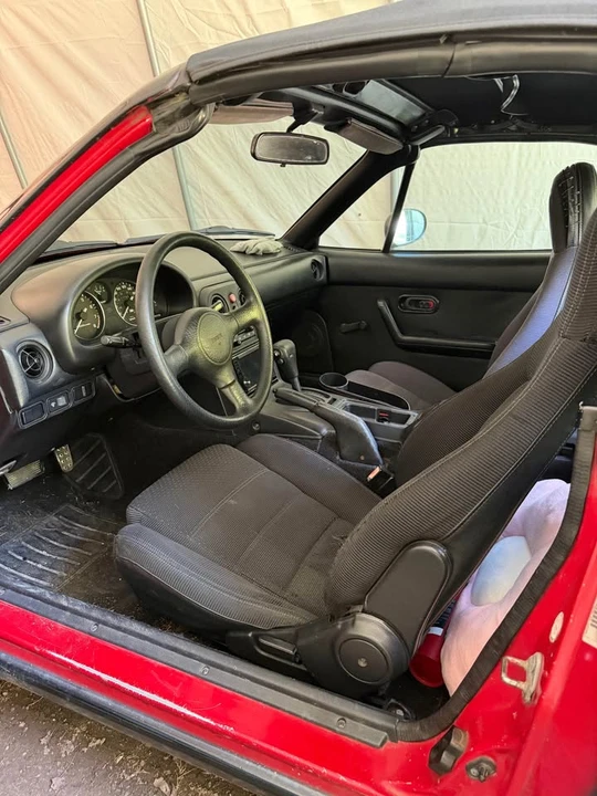 1991 Mazda NA MX-5 Miata - Image 6 of 8