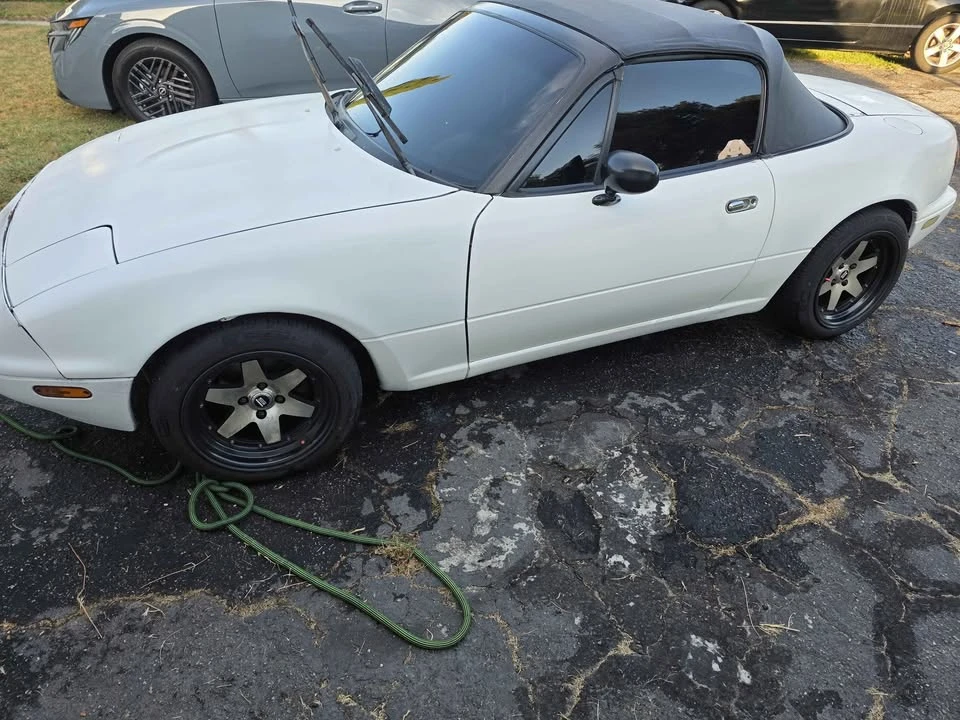 1991 Mazda NA MX-5 Miata - Image 6 of 13