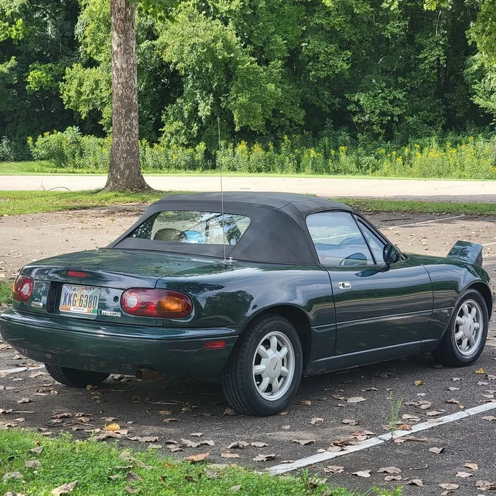 1991 Mazda NA MX-5 Miata - Image 5 of 17