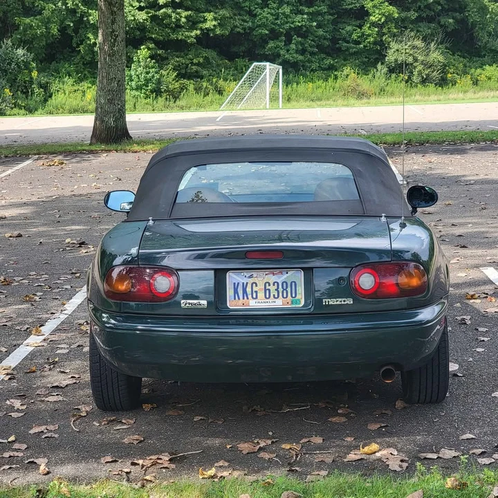 1991 Mazda NA MX-5 Miata - Image 4 of 17