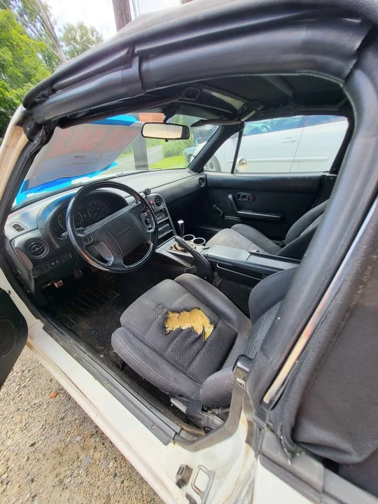 1991 Mazda NA MX-5 Miata - Image 4 of 5