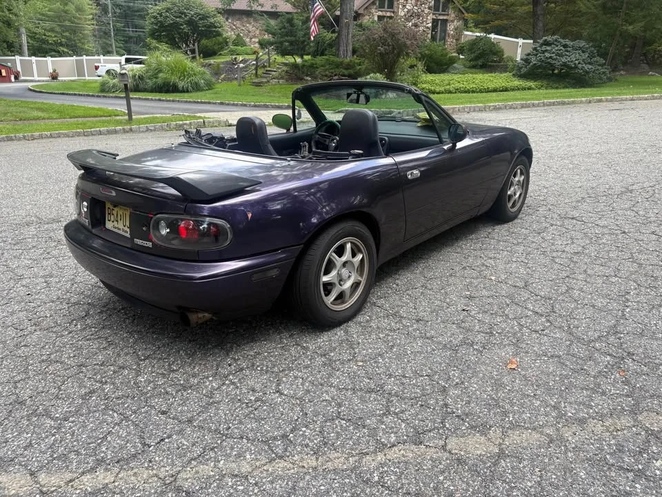 1991 Mazda NA MX-5 Miata - Image 5 of 9